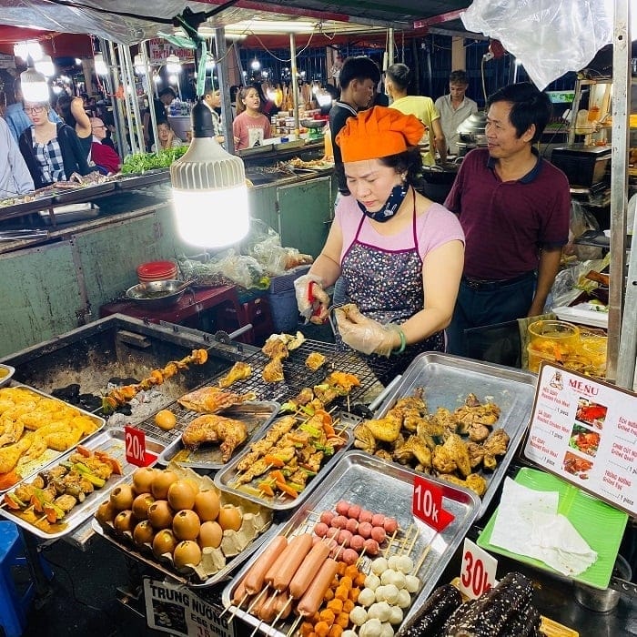 Đánh giá chợ đêm Hòa Khánh Đà Nẵng - Khu đô thị Đa Phước, phường Hòa Khánh Bắc - Khám Phá Đà Nẵng