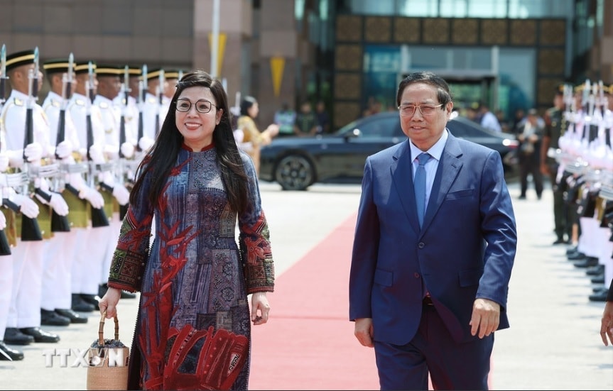 Lễ tiễn Thủ tướng Phạm Minh Chính và Phu nhân tại Kuala Lumpur, Malaysia. (Ảnh: Dương Giang/ TTXVN)