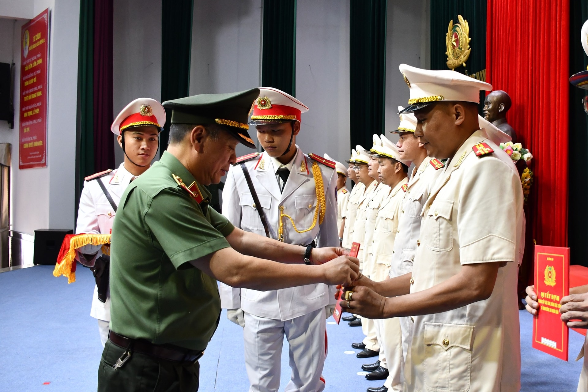 thuong ta
