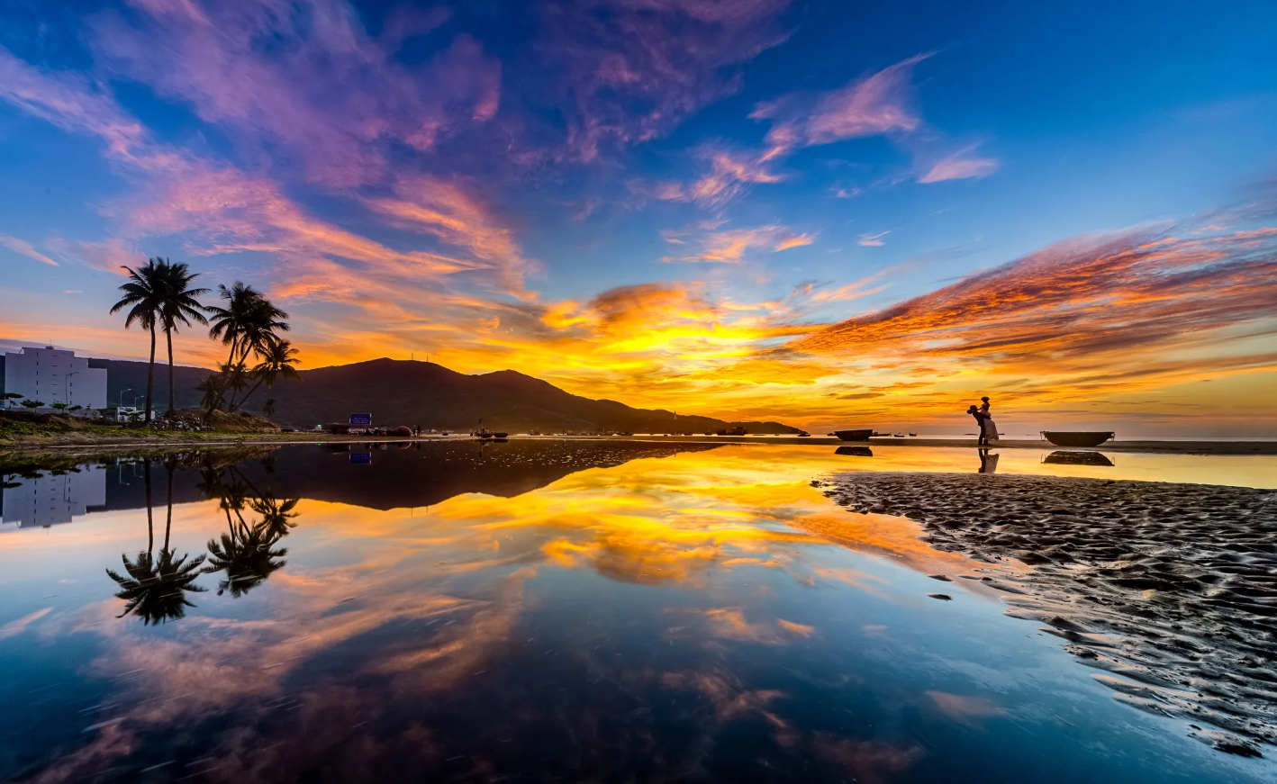 rosamiahotel.com-fileupload-images-_binh_minh_tren_bien.png