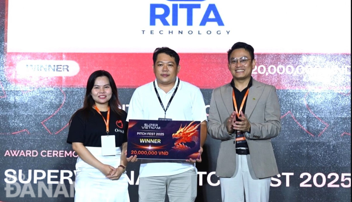 Trao thưởng cuộc thi Super Vietnam PitchFest 2025