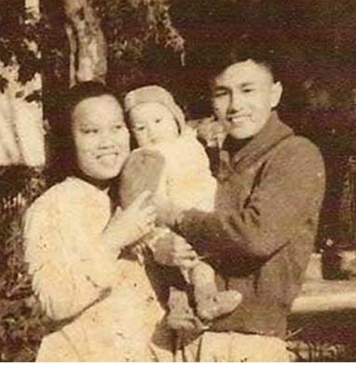 Võ Thế Ái vợ con