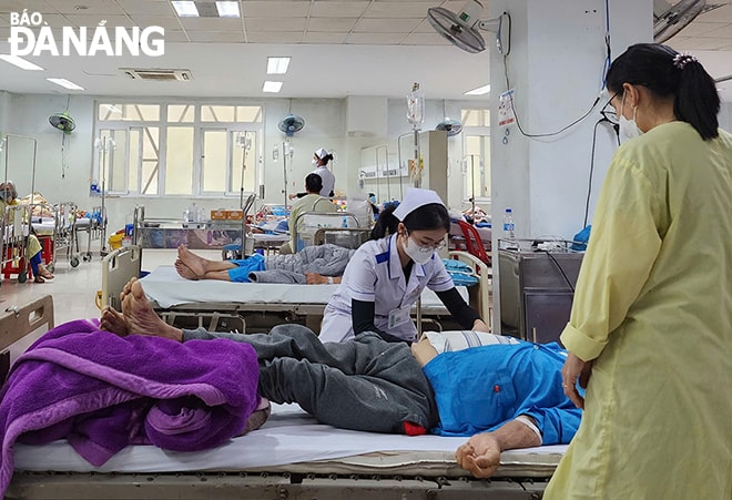  Tính đến cuối năm 2023, thành phố có 9.400 giường bệnh kế hoạch, đạt 74,8 giường/10.000 dân.