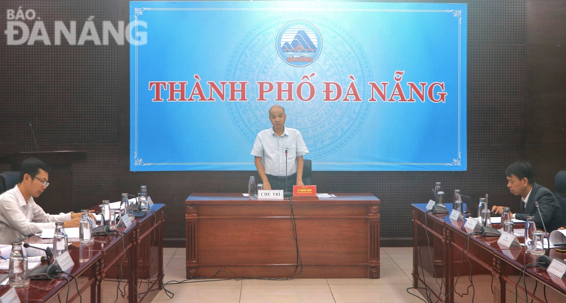 Phó Chủ tịch UBND thành phố Lê Quang Nam phát biểu tại hội thảo