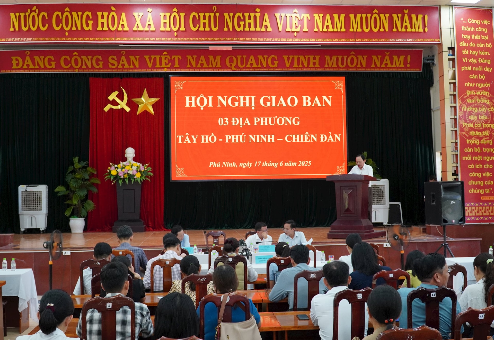anh hoi nghi