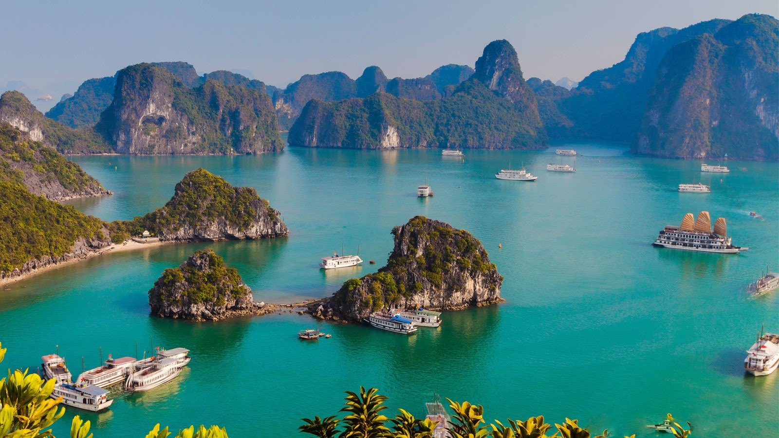 VỊNH HẠ LONG - KỲ QUAN THIÊN NHIÊN THẾ GIỚI - Peace Hotel Ha Long