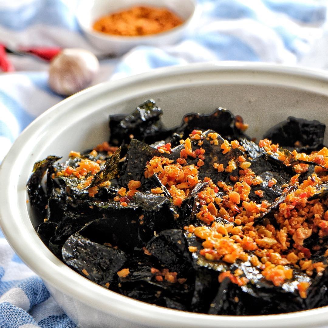 Rong biển cháy tỏi Đà Nẵng - Món ăn vặt được các tín đồ sành ăn ưa chuộng