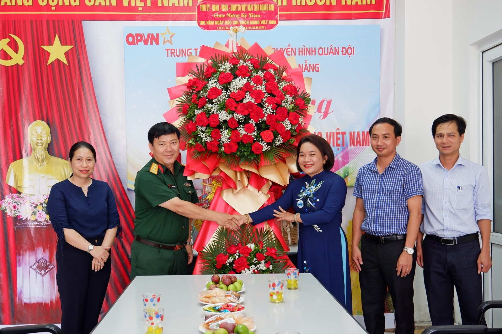 tham bao chi ngay 17-6 1