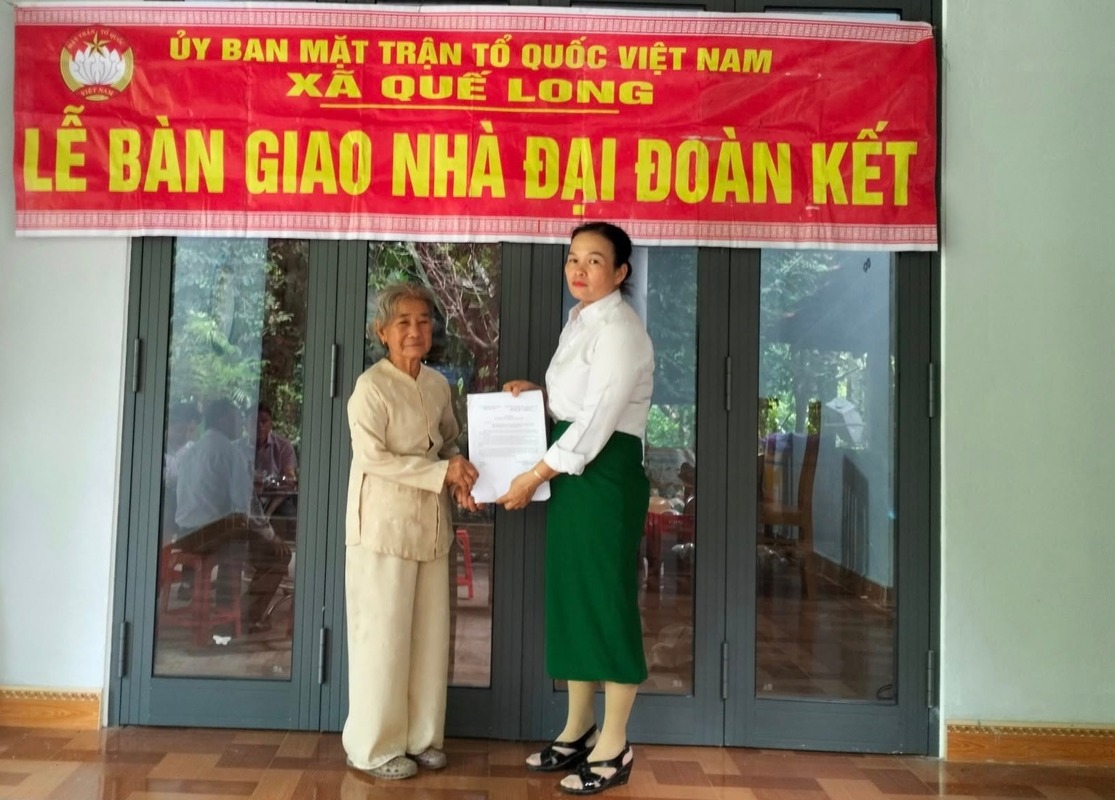 nha bà Luân
