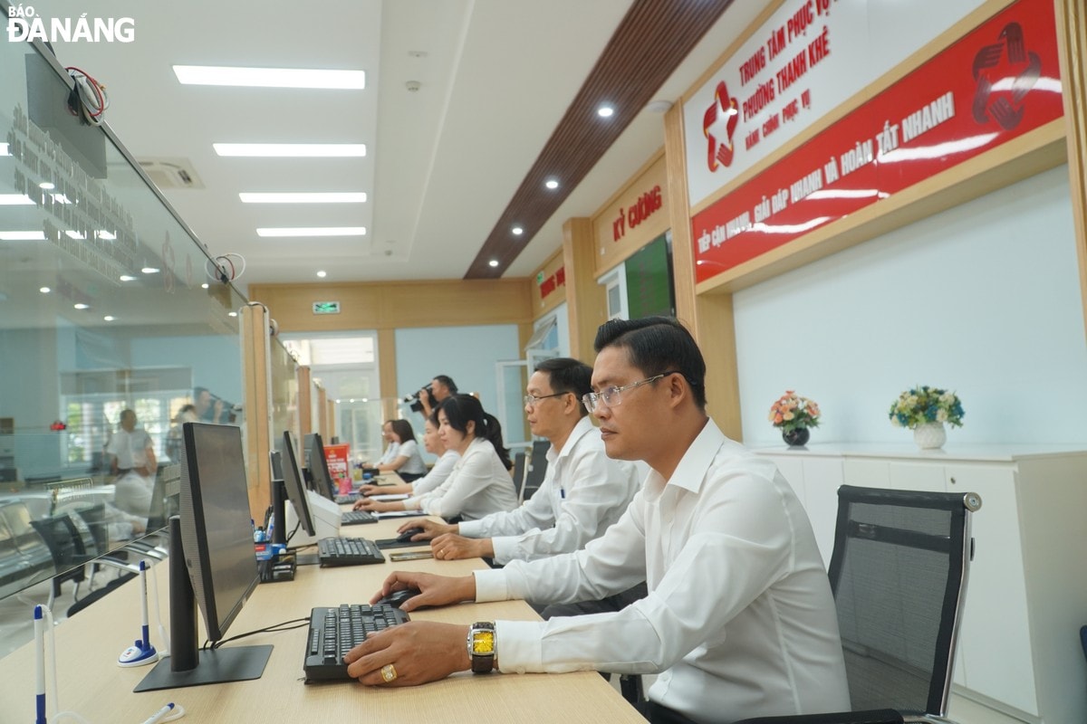 Các trung tâm hành chính công được trang bị lại và nâng cao mức độ số hóa nhằm đáp ứng yêu cầu phục vụ nhân dân trên nền tàng số