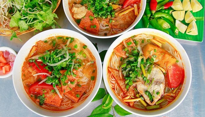 កន្លែងកំពូលទាំង 12 ដើម្បីរីករាយជាមួយ Bun Cha Ca Da Nang