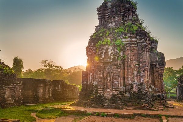 Thánh địa Mỹ Sơn: Dấu tích của một nền văn hóa Chăm hưng thịnh