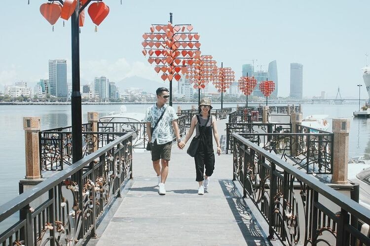 다낭 사랑의 다리의 의미 | Viet Fun Travel