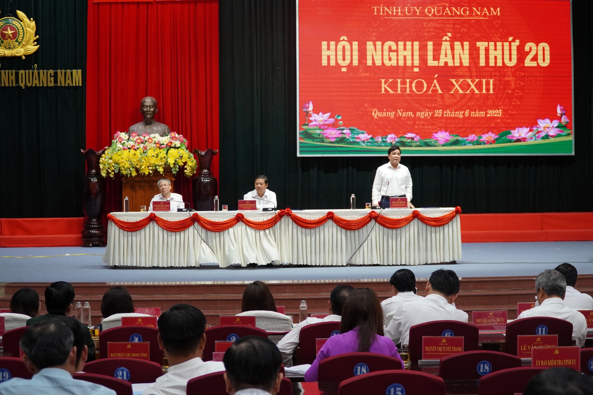 anh hoi NTU 1