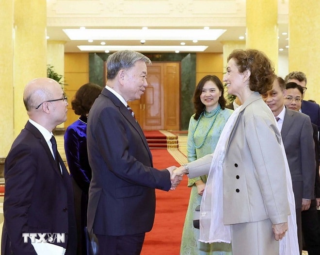 Chiều 27/6, tại Trụ sở Trung ương Đảng, Tổng Bí thư Tô Lâm tiếp bà Audrey Azoulay, Tổng Giám đốc Tổ chức Giáo dục, Khoa học và Văn hóa của Liên hợp quốc (UNESCO).