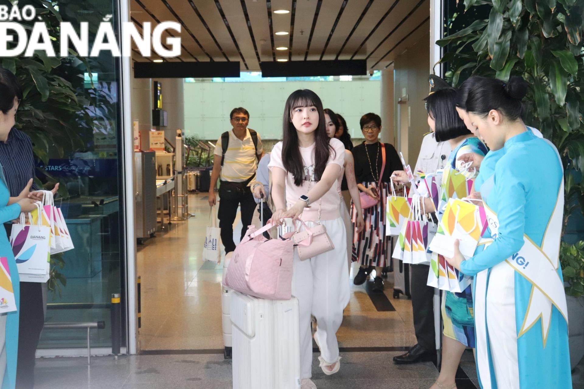 hnag khong 1