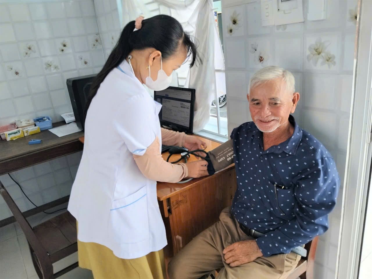 Tram Y te Binh Trung 2