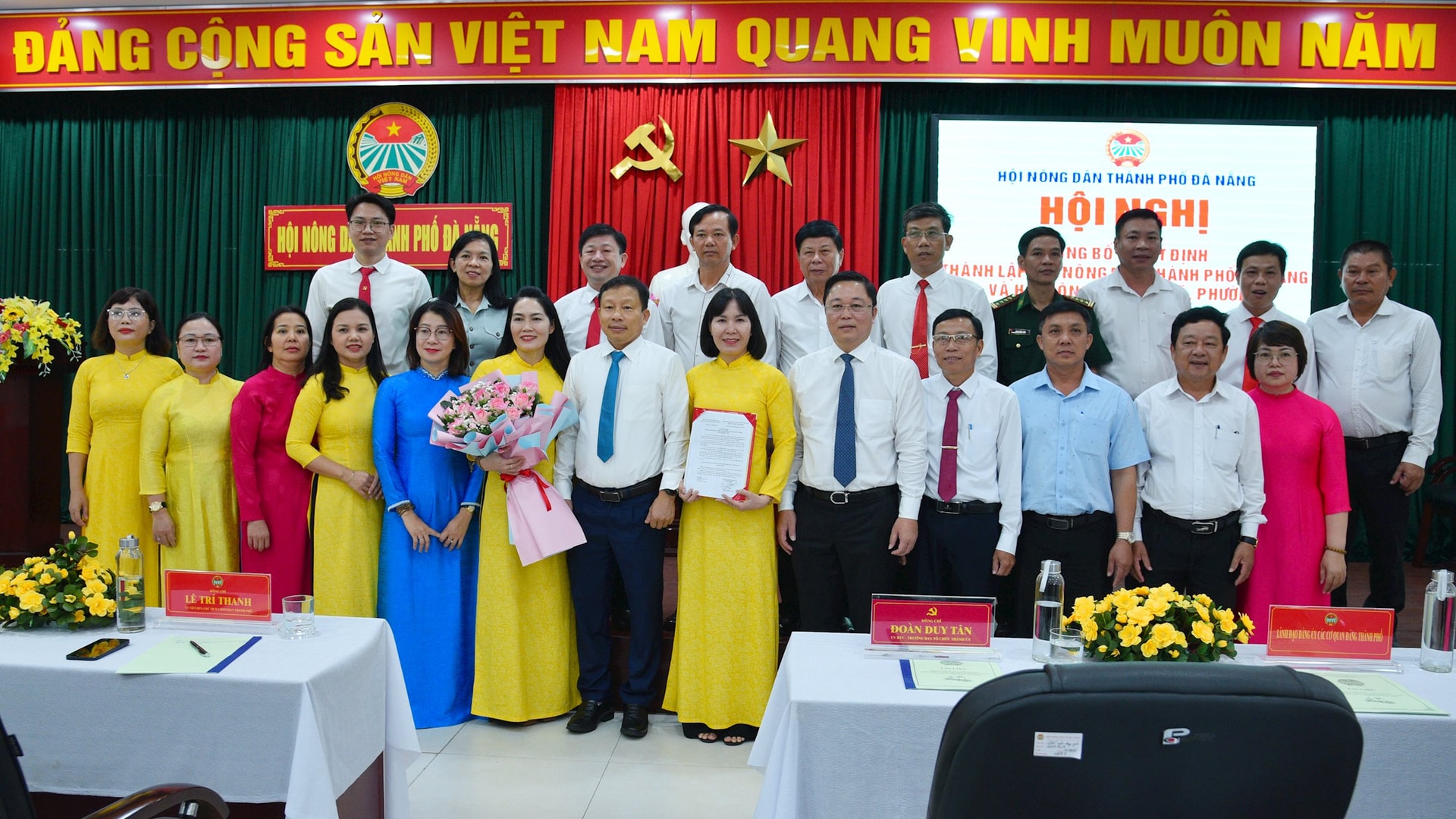 Ra mat Ban Chap hanh HND tp