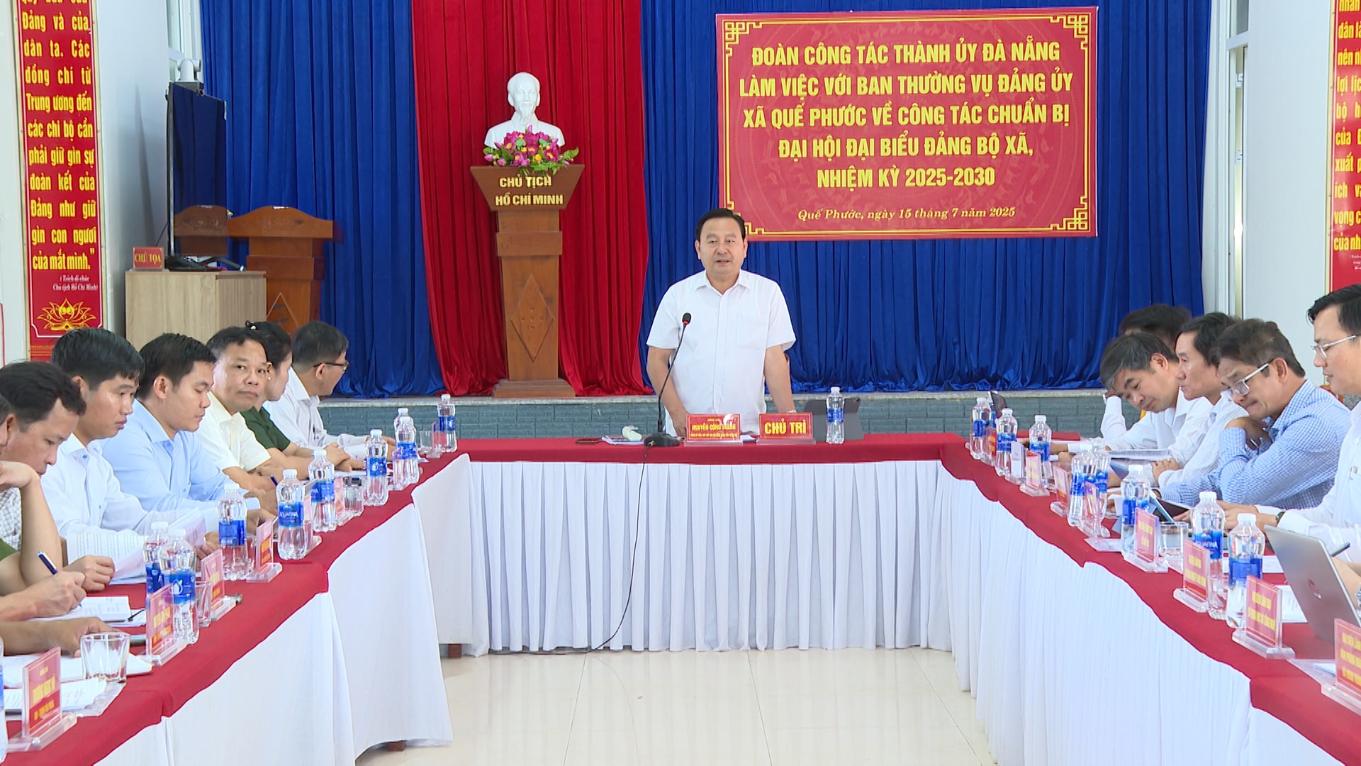 PCT HĐND NGUYỄN CÔNG THANH KIỂM TRA CHUAN BỊ DẠI HOI ĐẢNG BỘ XÃ QUẾ PHƯỚC.00_00_18_11.Still002