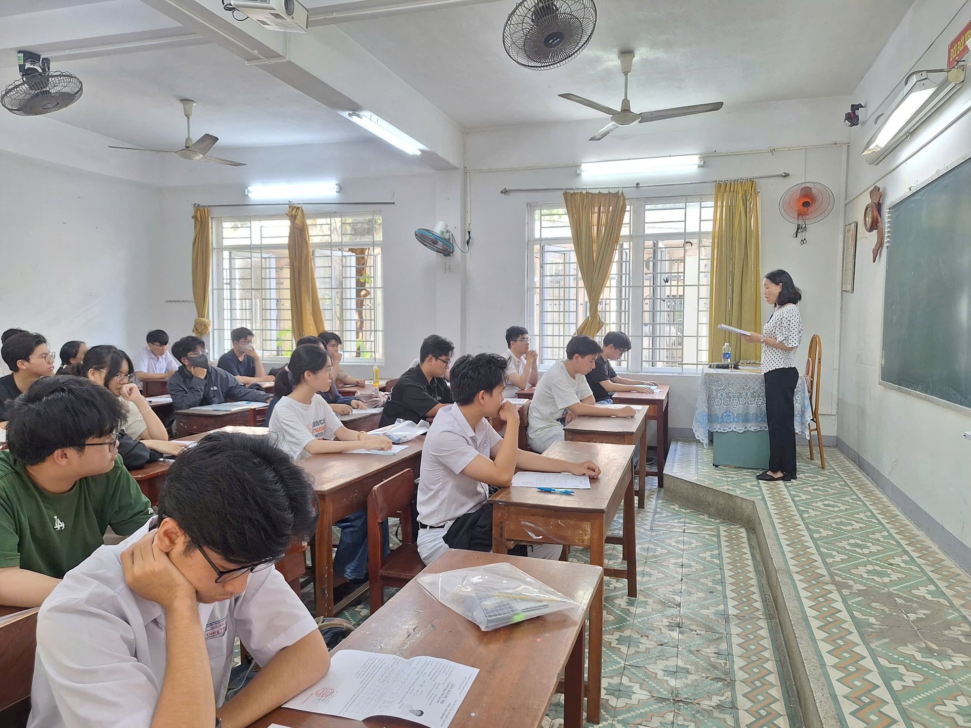 16-7, kết quả 1