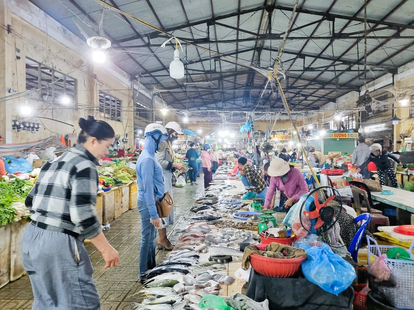 CHỢ 2