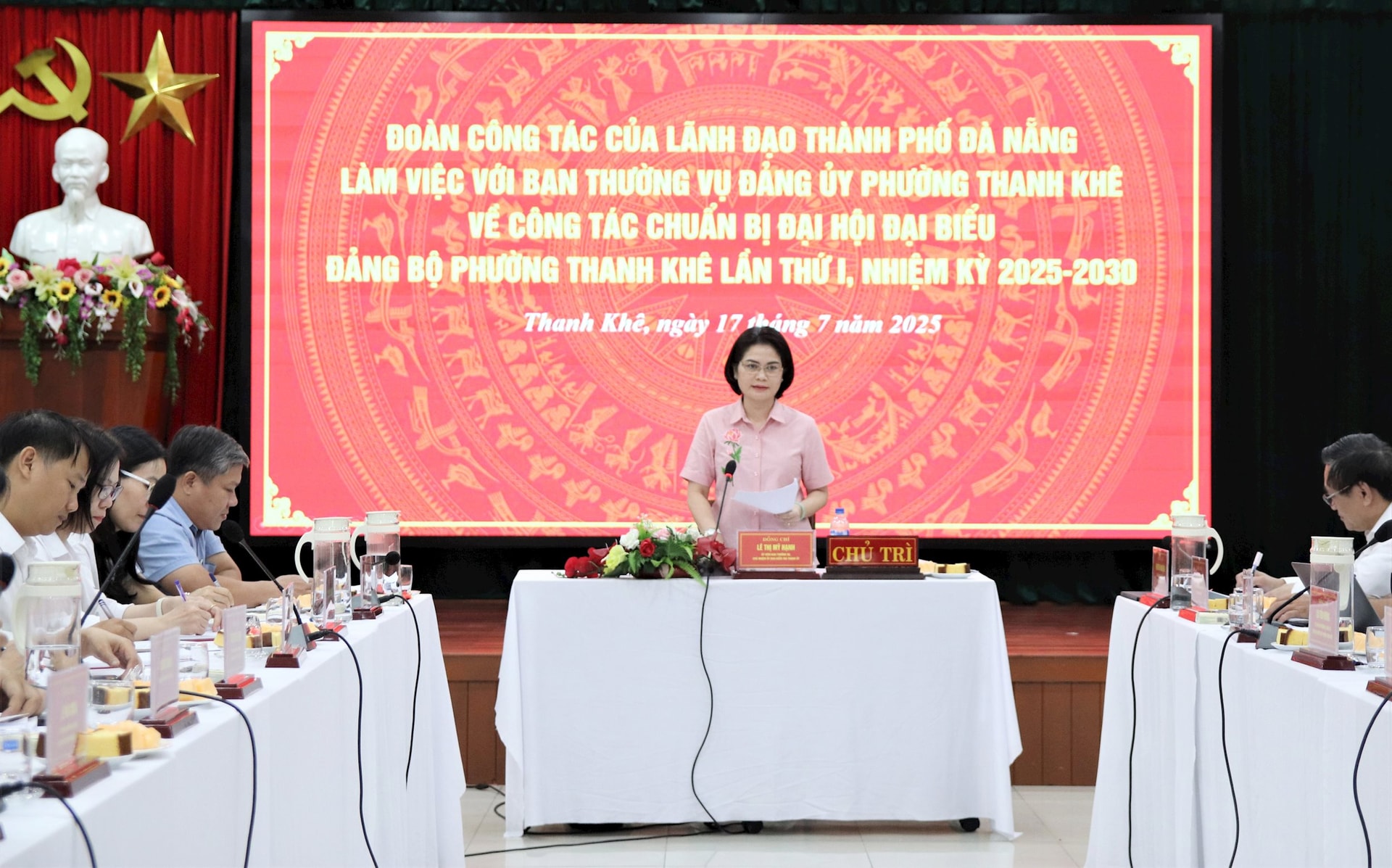 Chủ nhiệm Ủy ban Kiểm tra Thành ủy Lê Thị Mỹ Hạnh phát biểu tại buổi làm việc. Ảnh: T. HUY