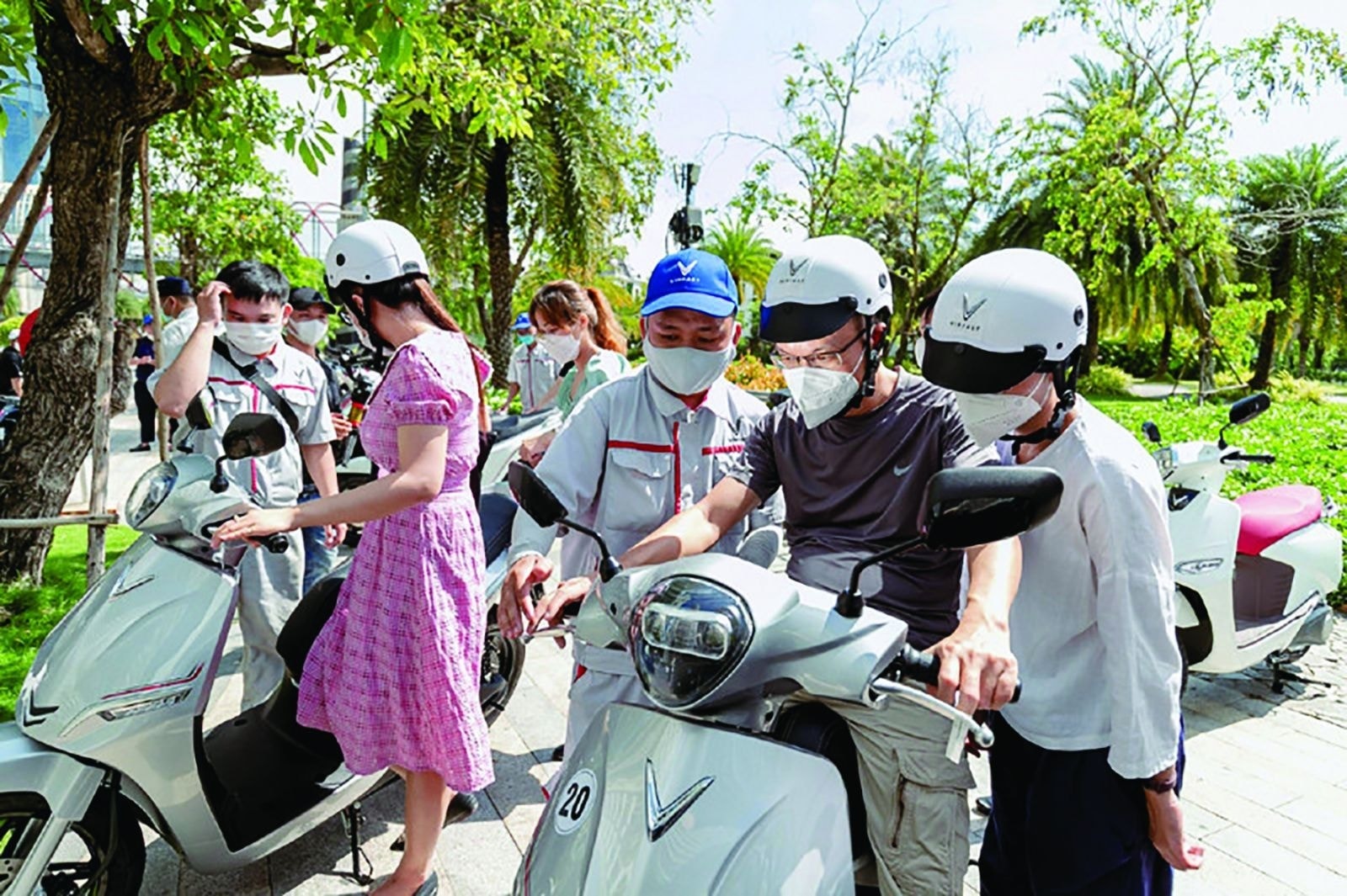 3 triệu đồng hỗ trợ xe điện Liệu có đủ để thay đổi thói quen của người Hà Nội