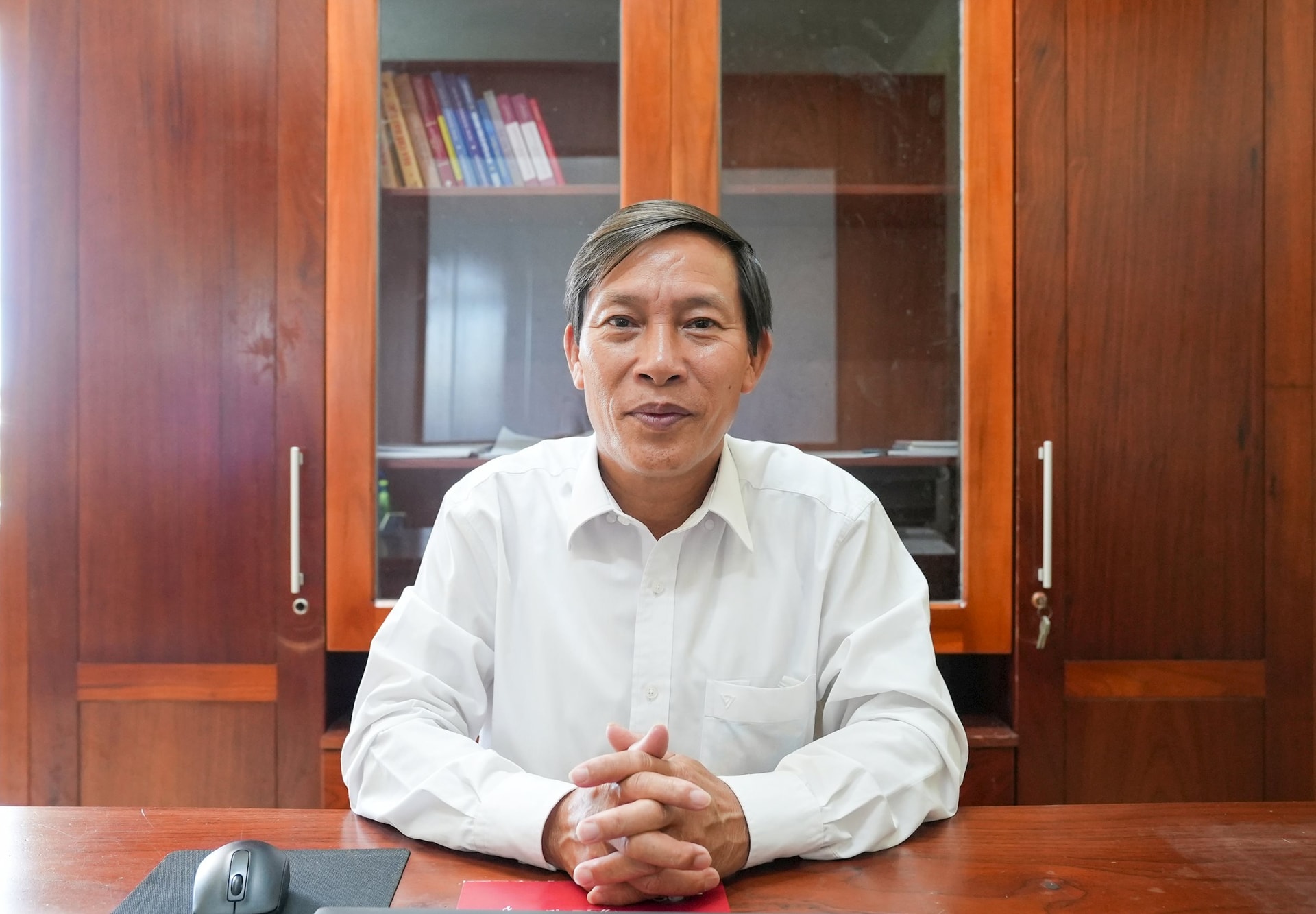 Bí thư Đảng ủy xã Thượng Đức Đặng Văn Kỳ. Ảnh: HỒ QUÂN