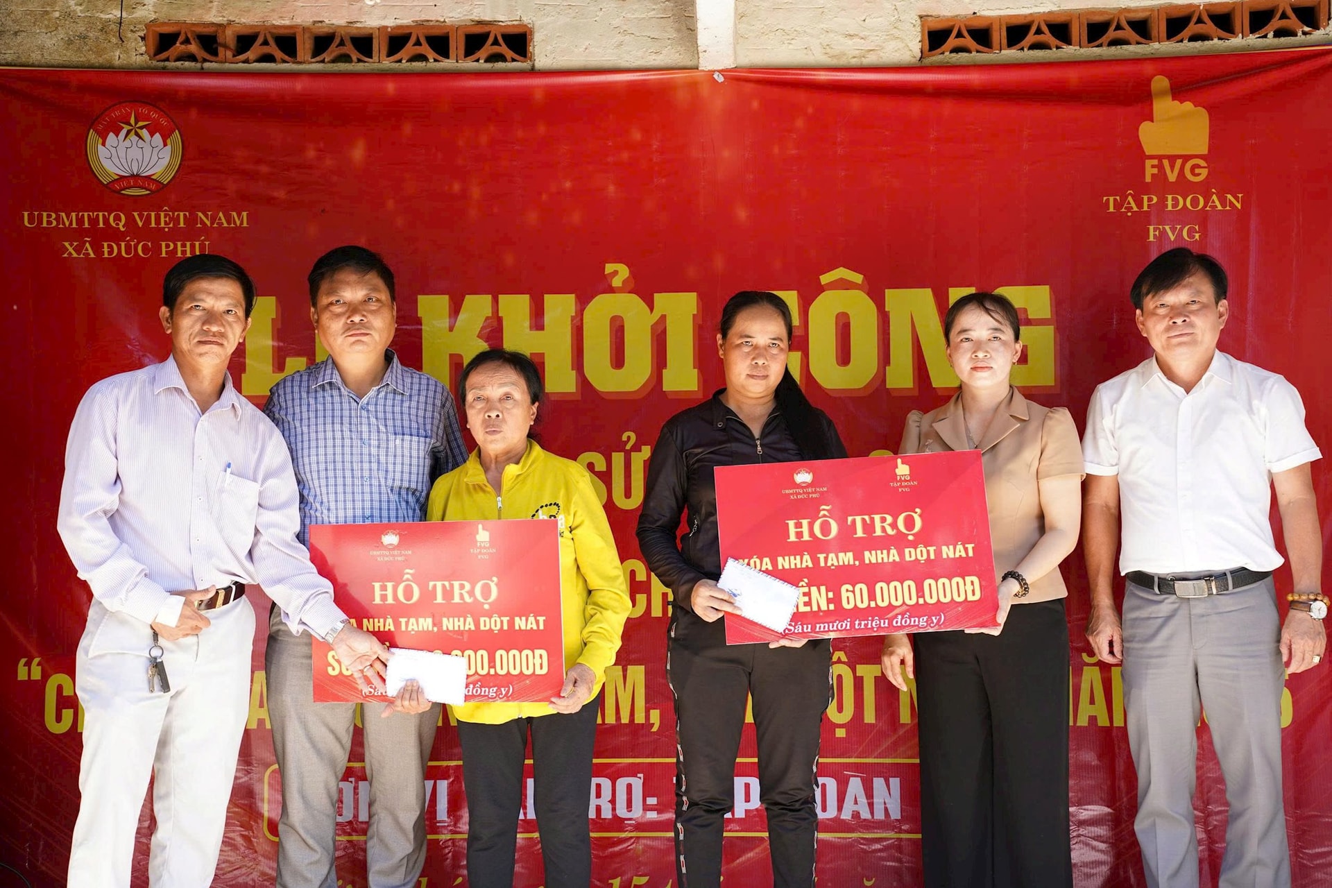xoá nhà tạm