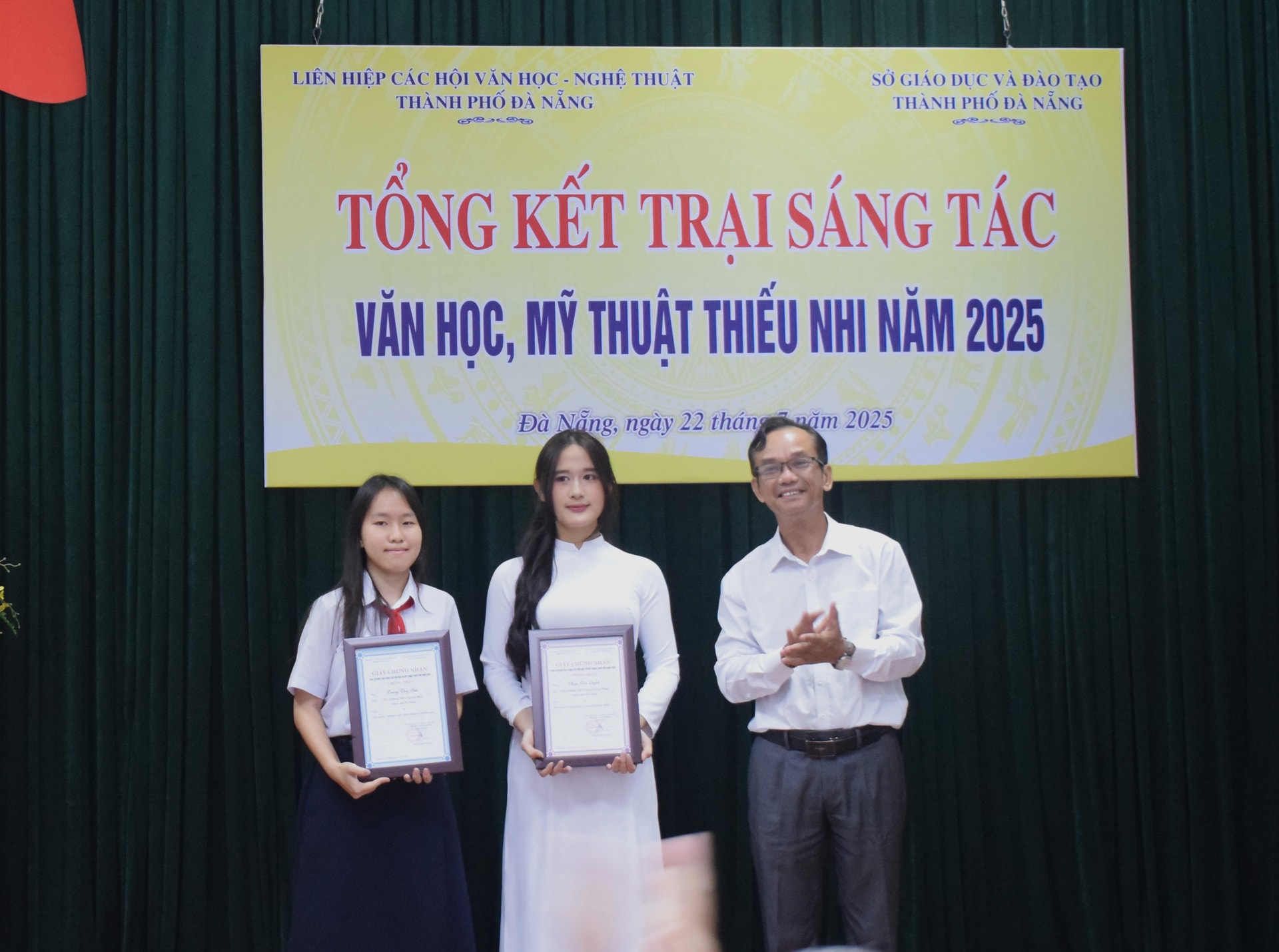 trai sang tac1