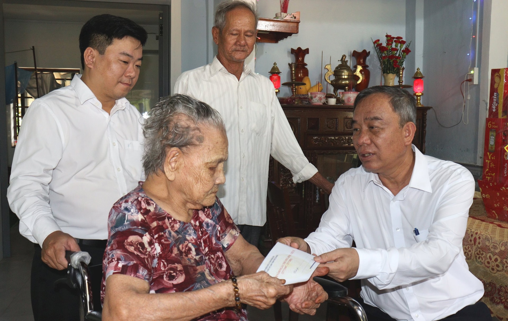 Hoa Tien 5