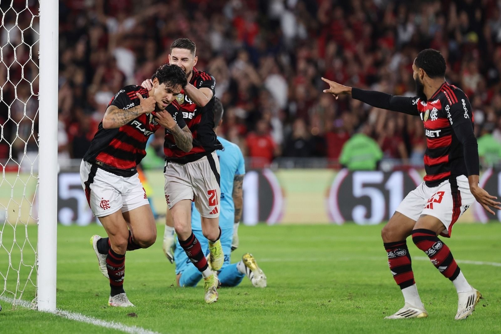 Nhận định, dự đoán RB Bragantino vs Flamengo Phá dớp khó tin