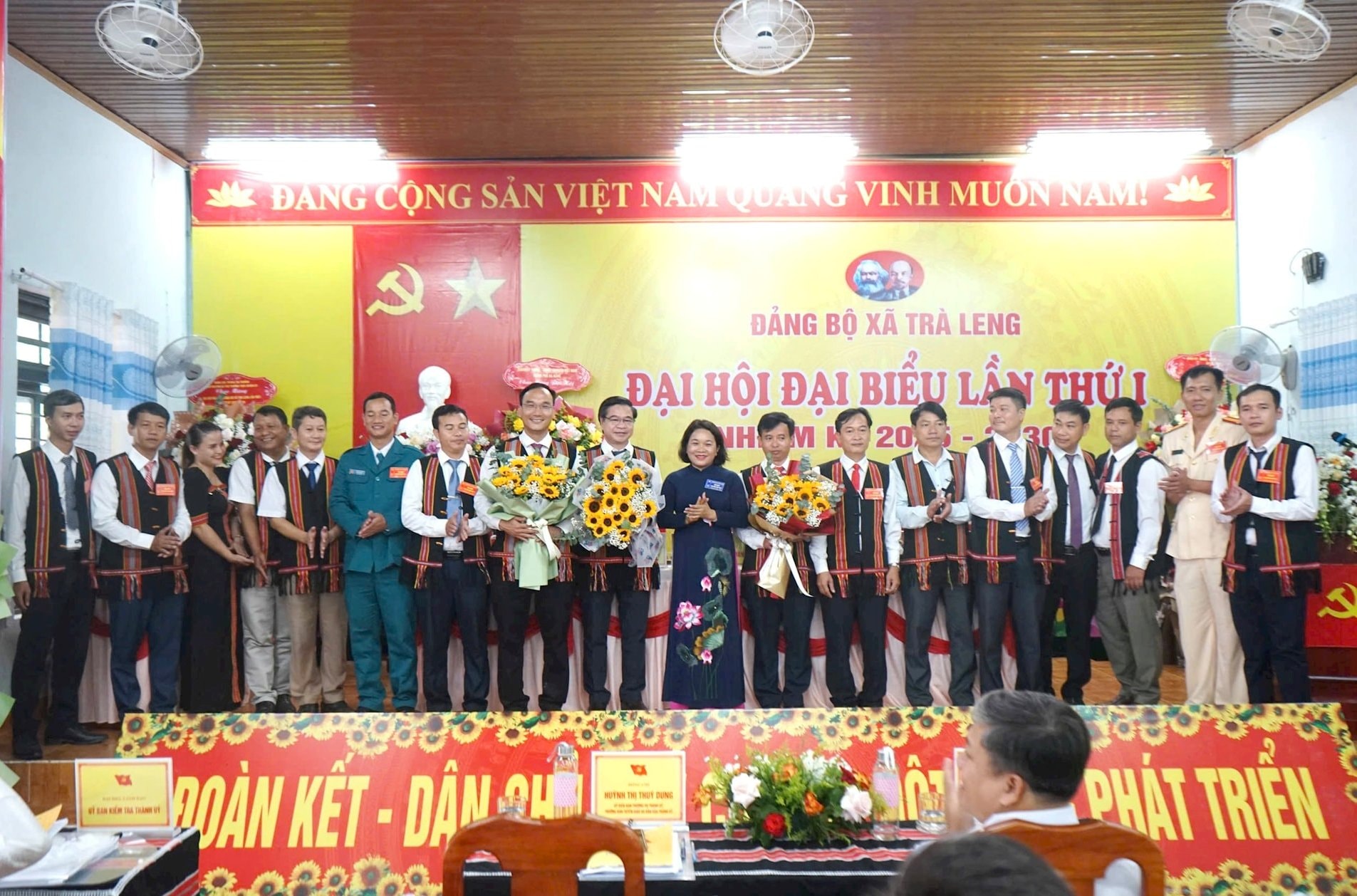 tleng1(1).jpg