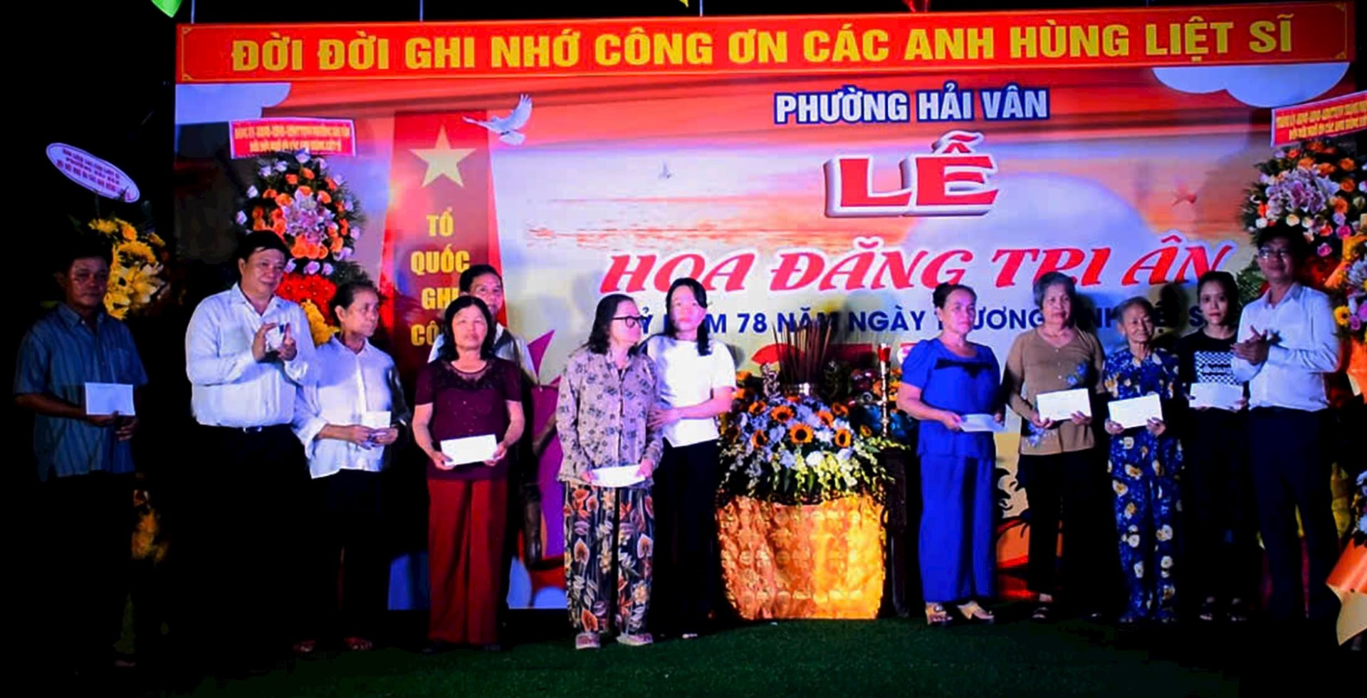 TANG QUA TB