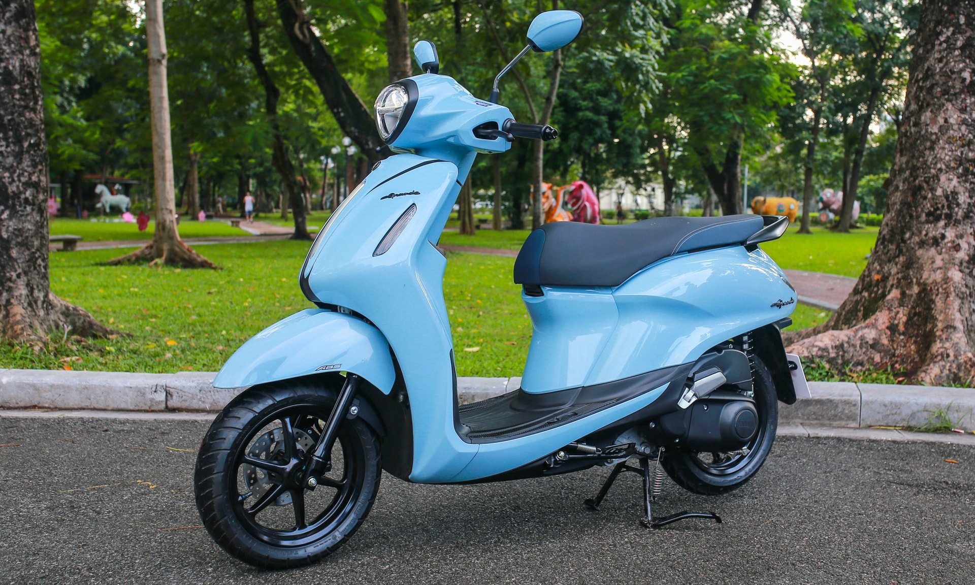 Yamaha Grande 4