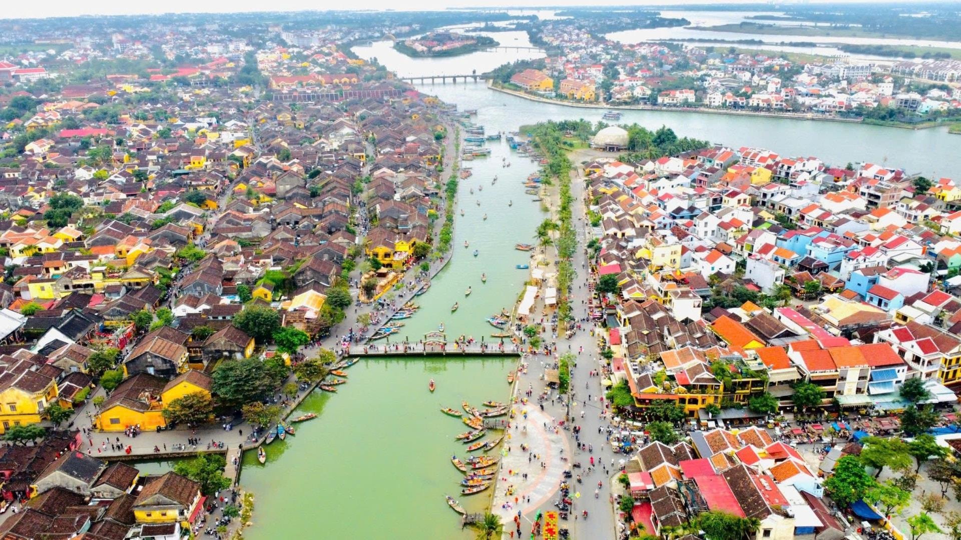 Đô thị cổ Hội An - một trong những điểm nhấn của không gian văn hóa Đà Nẵng.