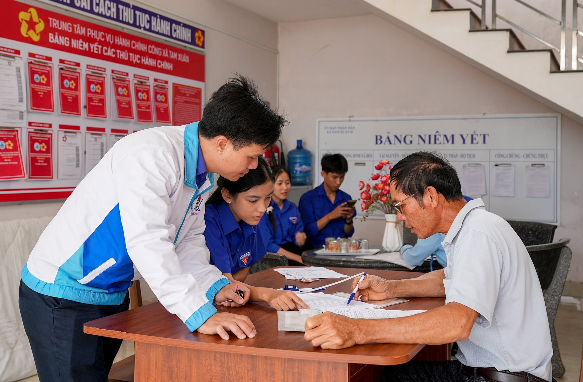 DOAN VIEN XA TAM XUAN 1