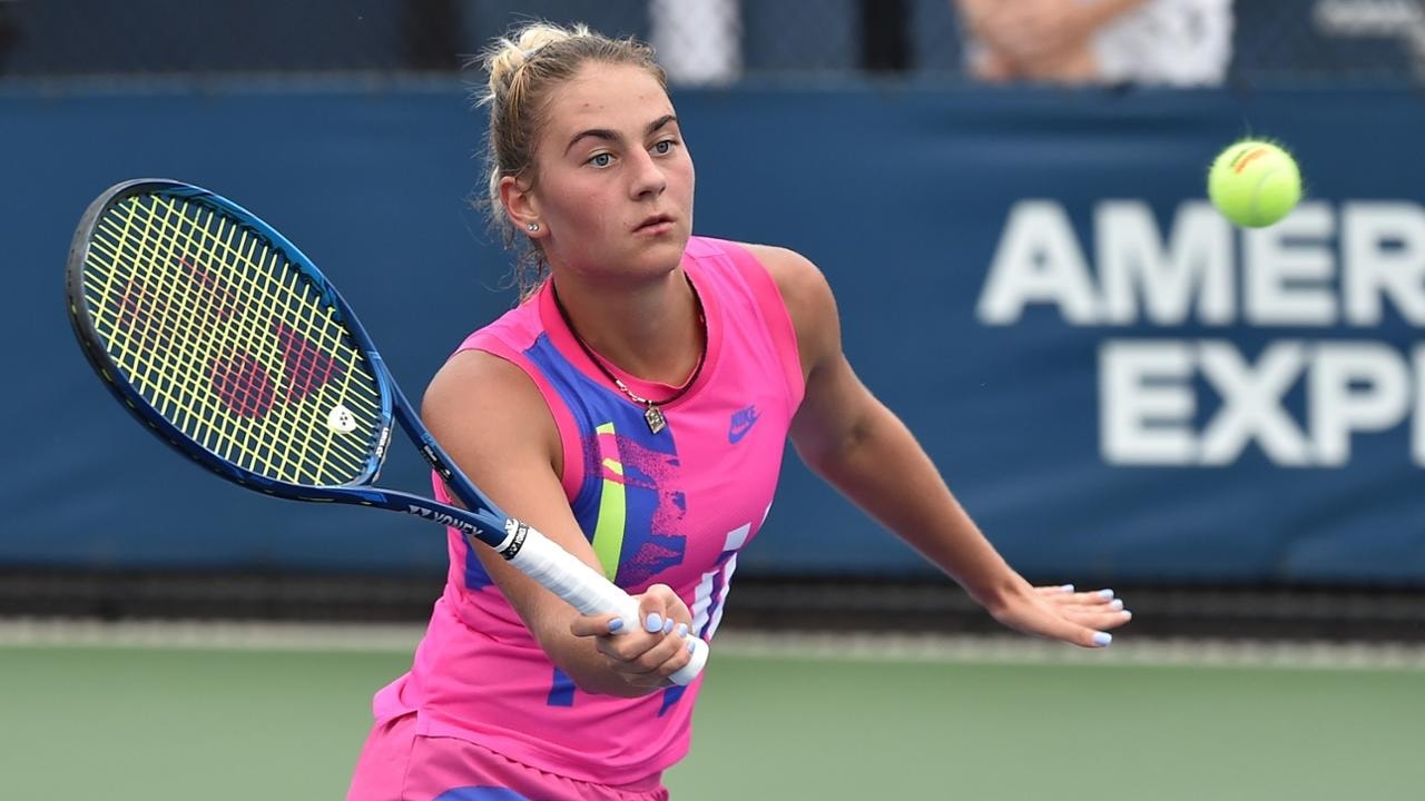 Marta Kostyuk - Chiến binh đang tìm lại chính mình trên mặt sân cứng