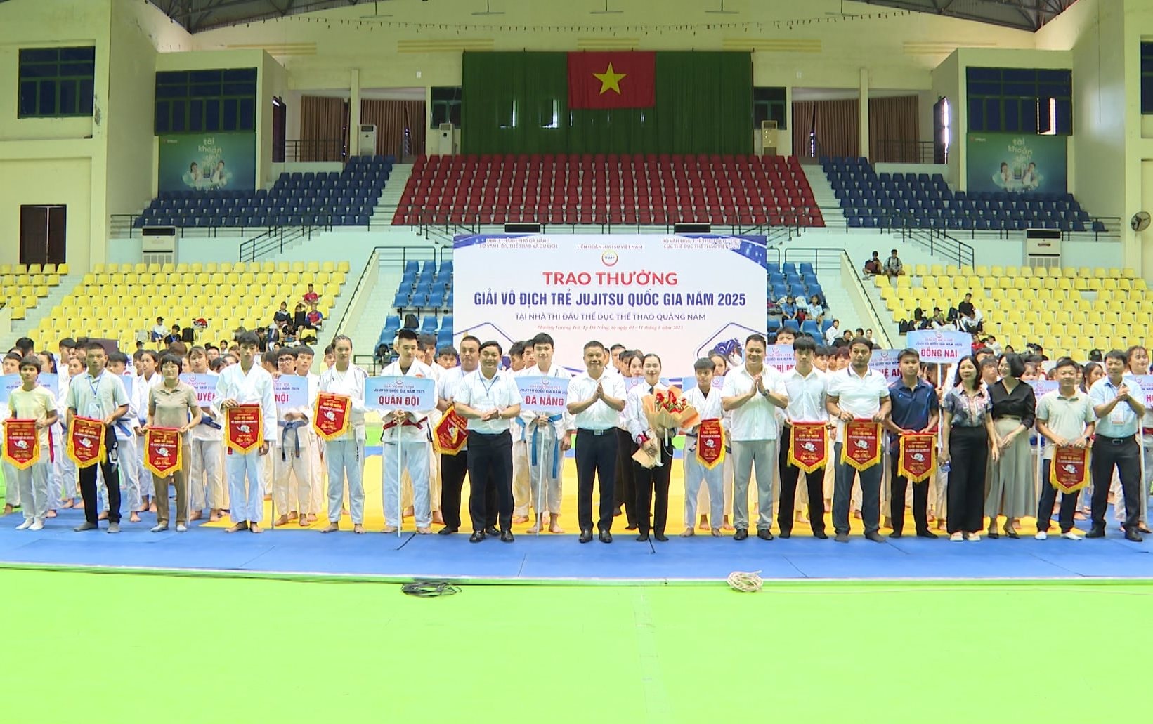 khai-mac-giai-vo-dich-tre-jujitsu-quoc-gia-.00_01_49_05.still003(1).jpg