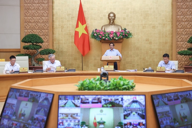 Thủ tướng Phạm Minh Chính chủ trì phiên họp Chính phủ thường kỳ tháng 7/2025. Ảnh: chinhphu.vn