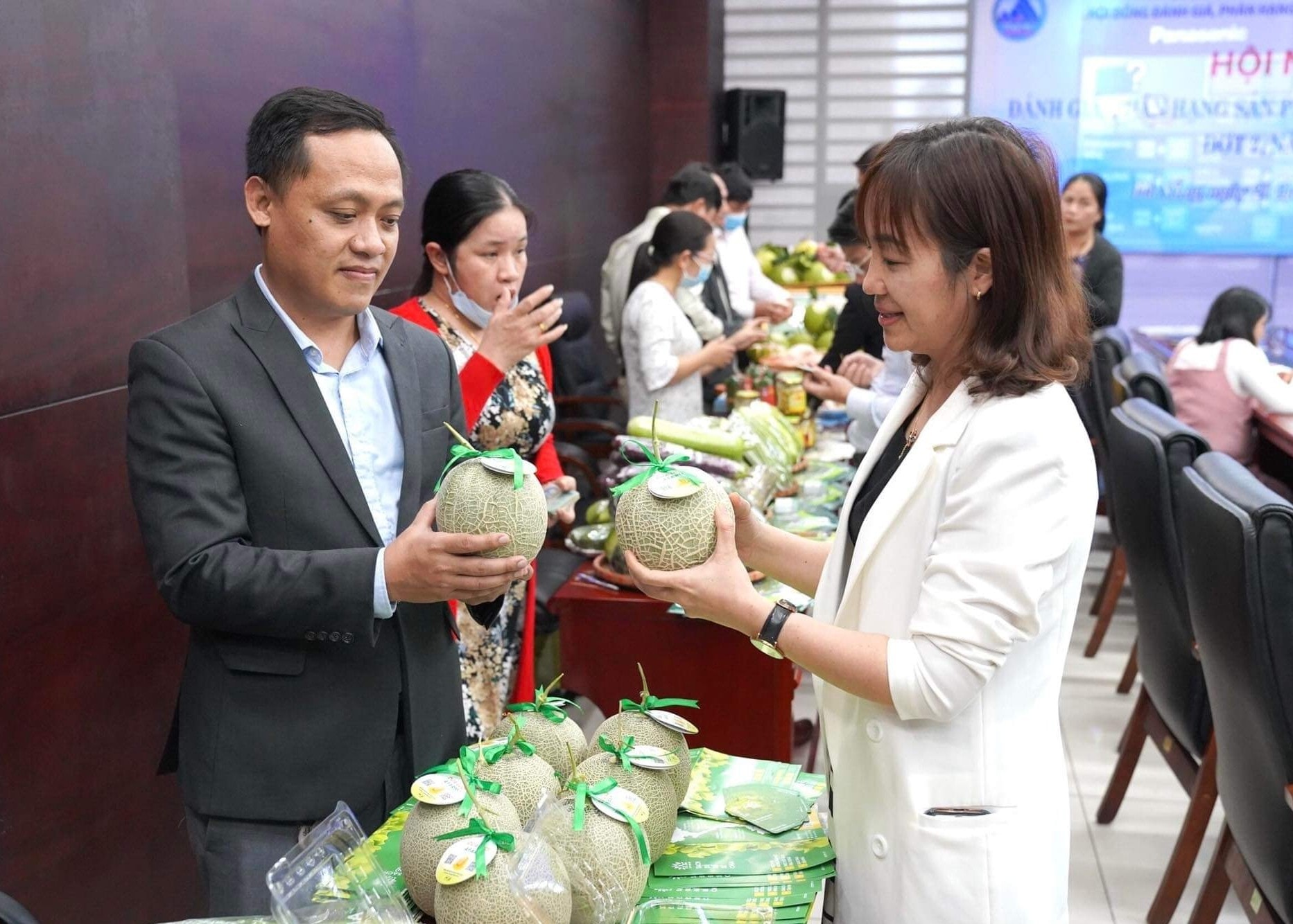 Nguyễn Tấn Phương1