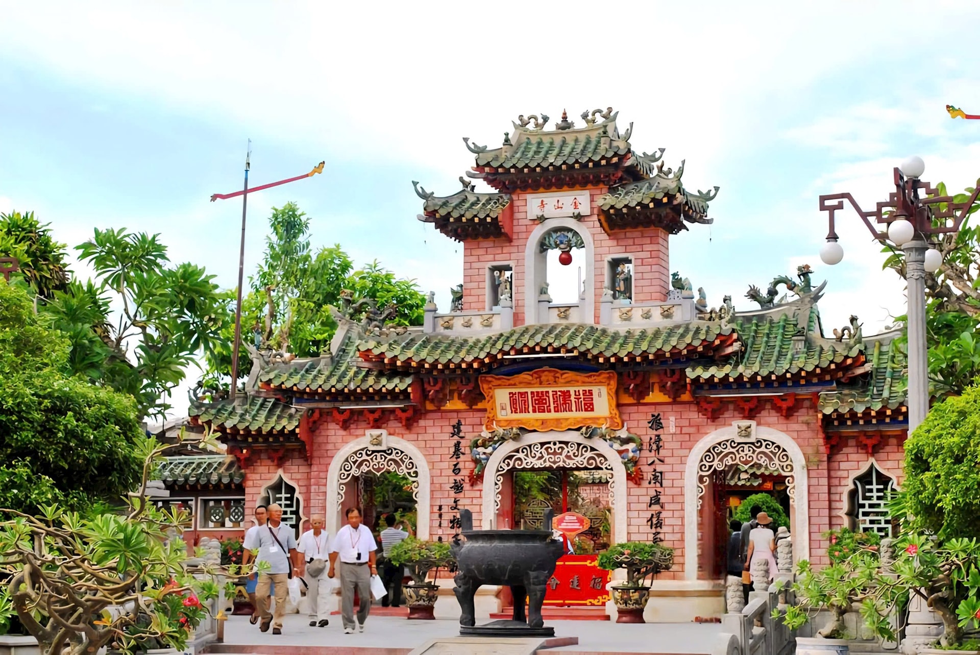 សាលសន្និបាត Fujian ទីក្រុង Hoi An ។