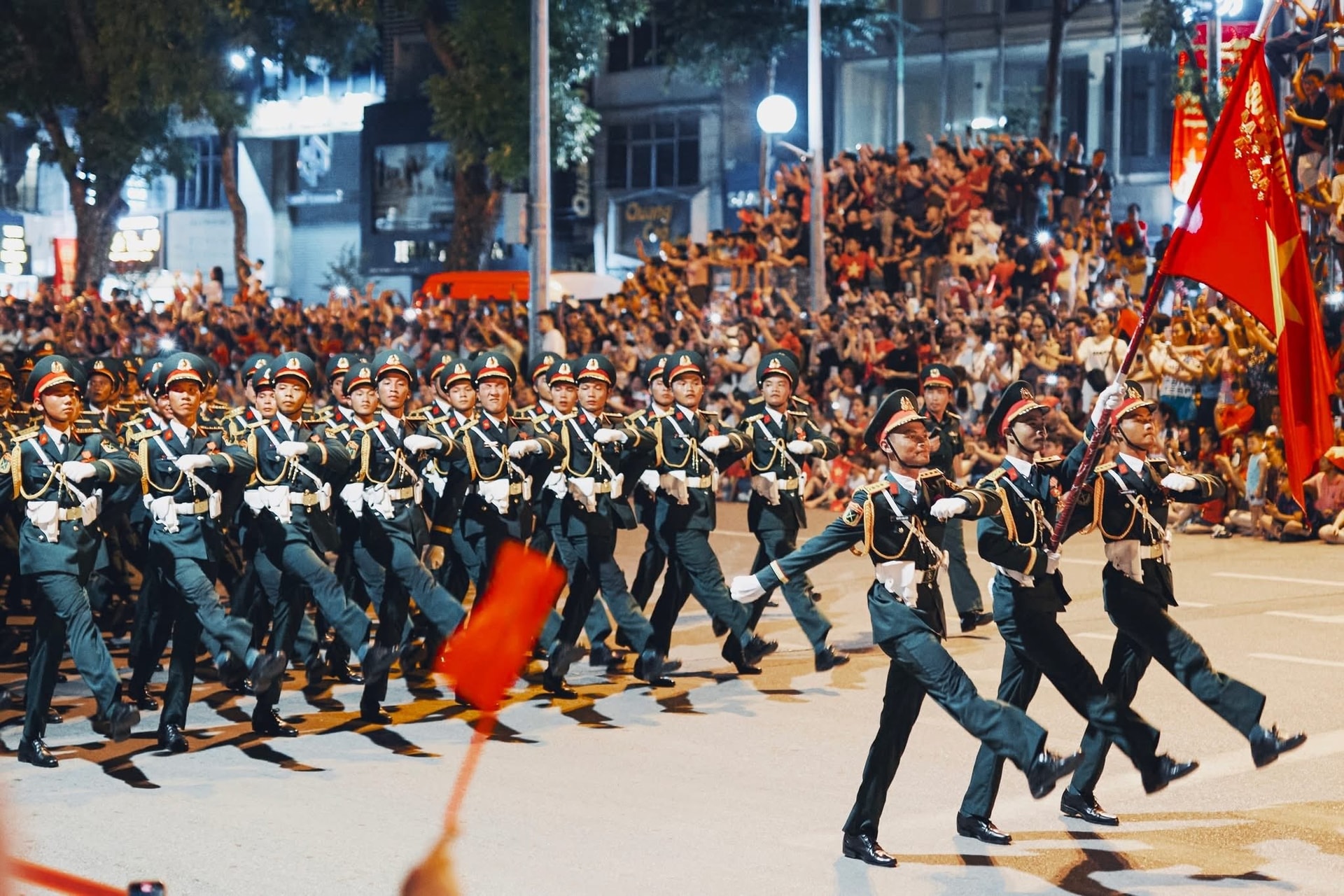 Hình ảnh mới nhất về tổng hợp luyện diễu binh, diễu hành lần thứ nhất 4