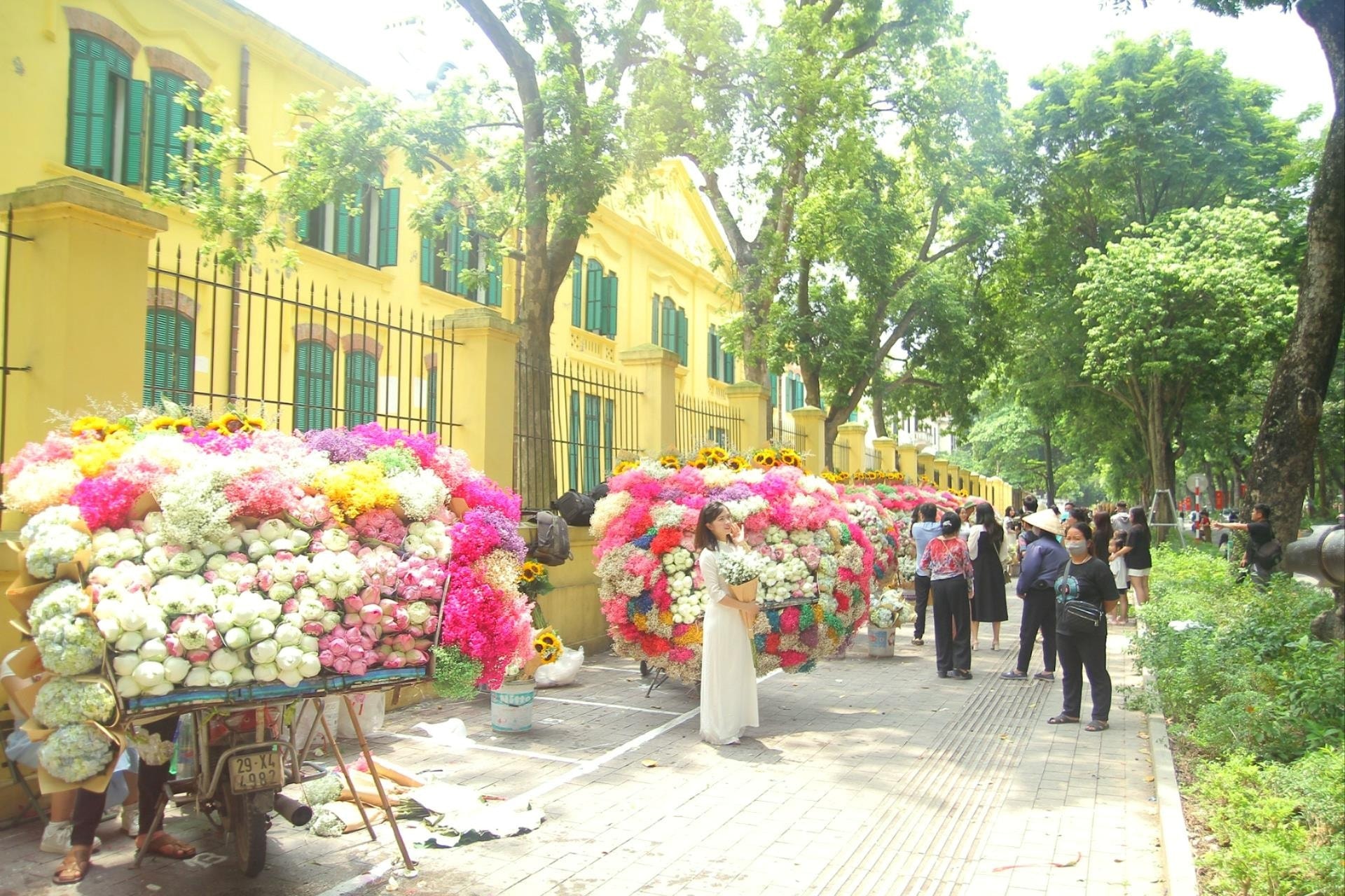Phố Hoàng Diệu dịp Quốc khánh 2 9