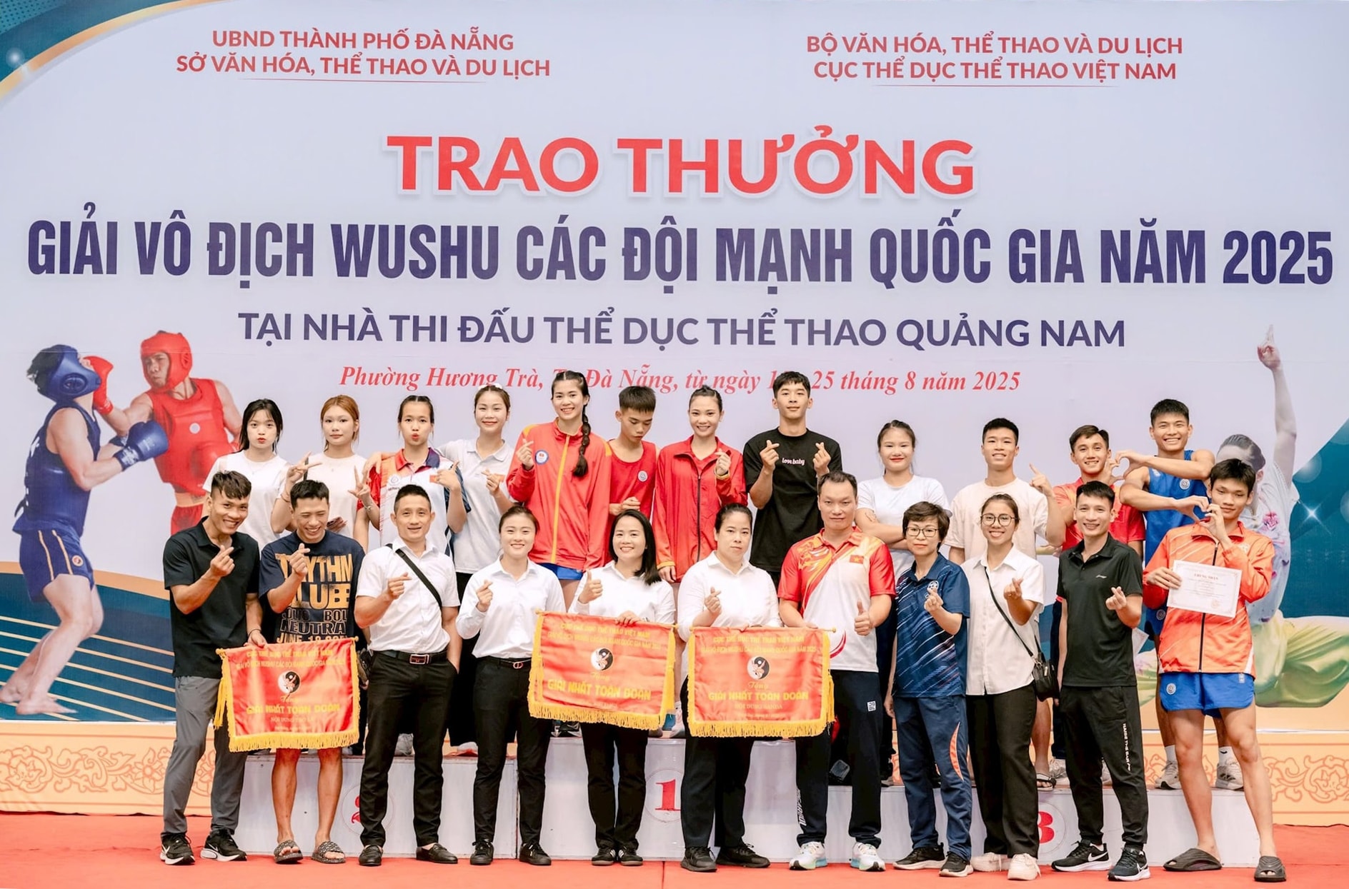 doan-ha-noi-gianh-vi-tri-nhat-toan-doan(1).jpg