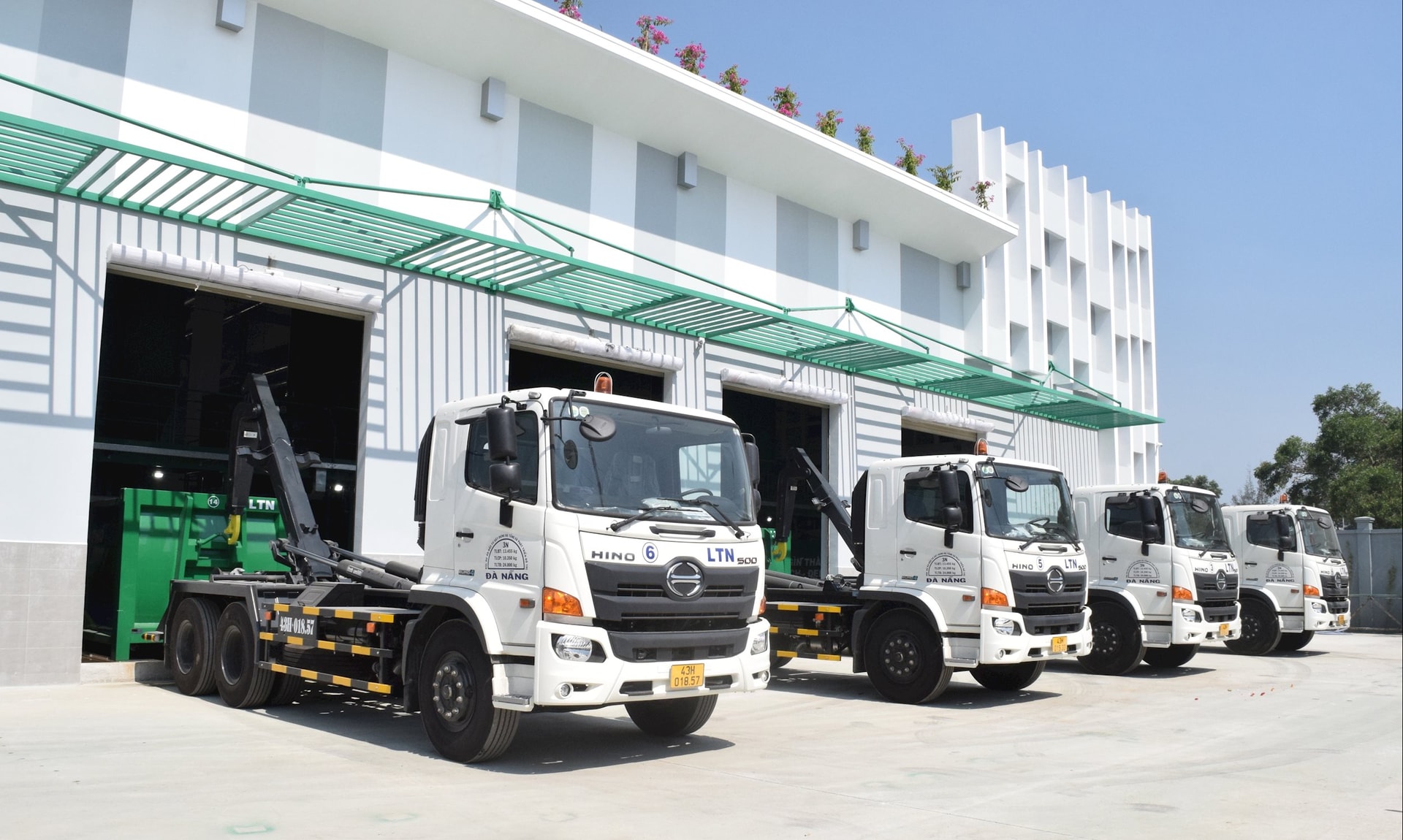 Tram trung chuyen Le Thanh Nghi 1