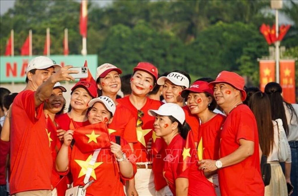 tang-qua-tet-doc-lap.jpg