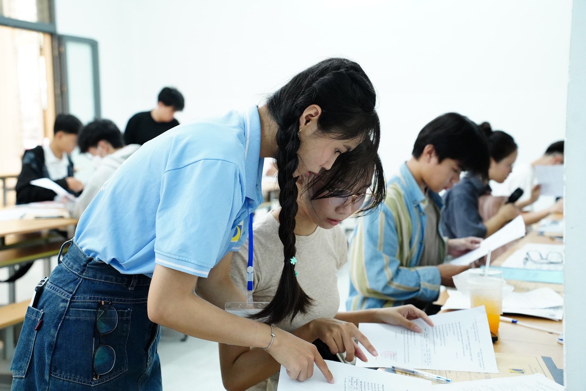 4-9, tân sinh viên 1