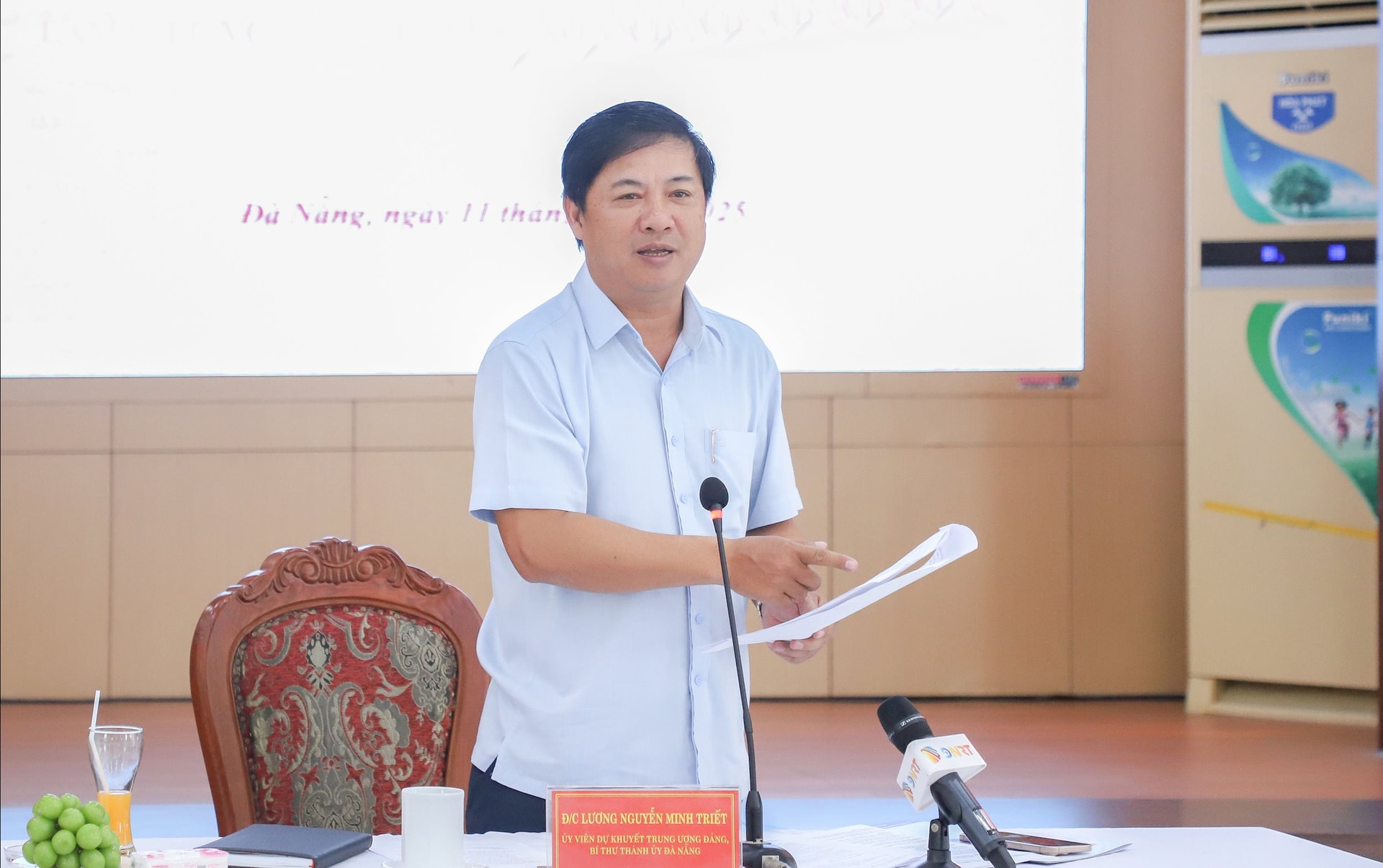 Bí thư Thành ủy Lương Nguyễn Minh Triết phát biểu tại buổi làm việc. Ảnh: NGỌC PHÚ