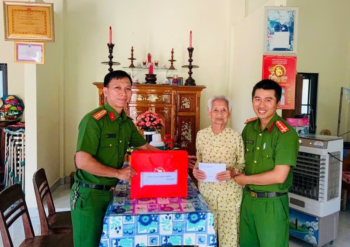 រូបភាព-1-1-.jpg